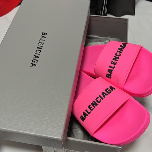 Brand new Balenciaga sandals size 6 - Picture 3 of 4
